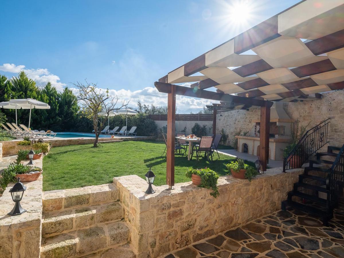 Villa Lucas Melidhonion  Exterior photo
